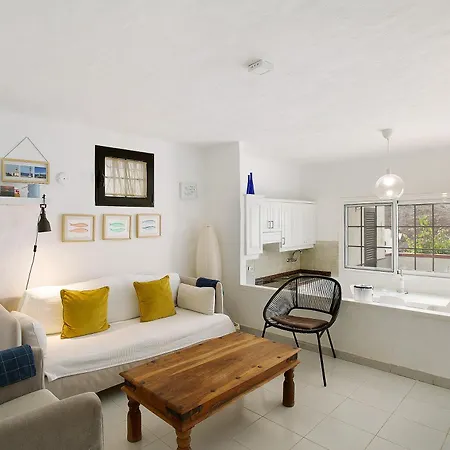 Faro De Apartment *